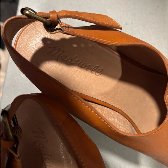Madewell Tan Leather Mules with Chunky Heel - Picture 4 of 7